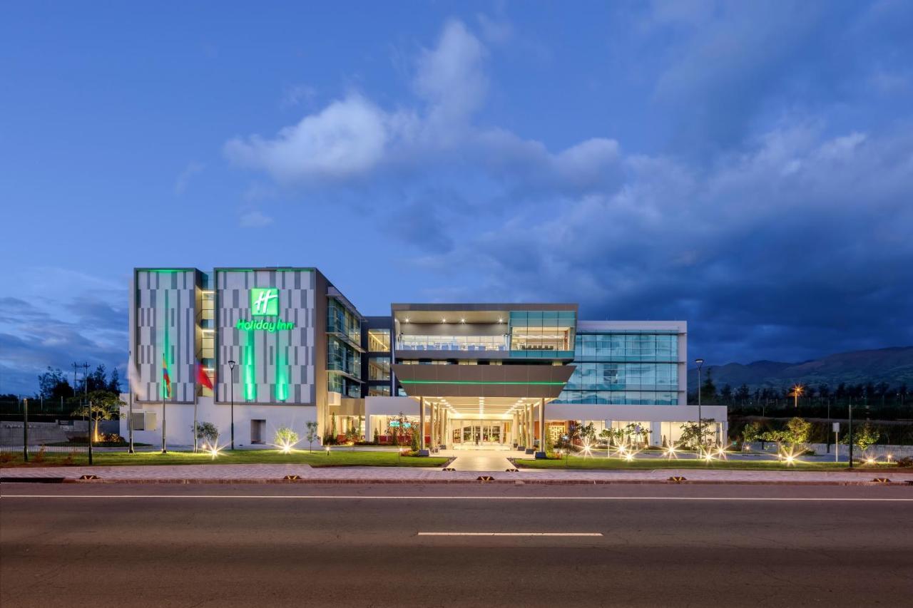 Holiday Inn - Quito Airport By Ihg Tababela Εξωτερικό φωτογραφία The new building of the University of La Rioja, in Logroño.